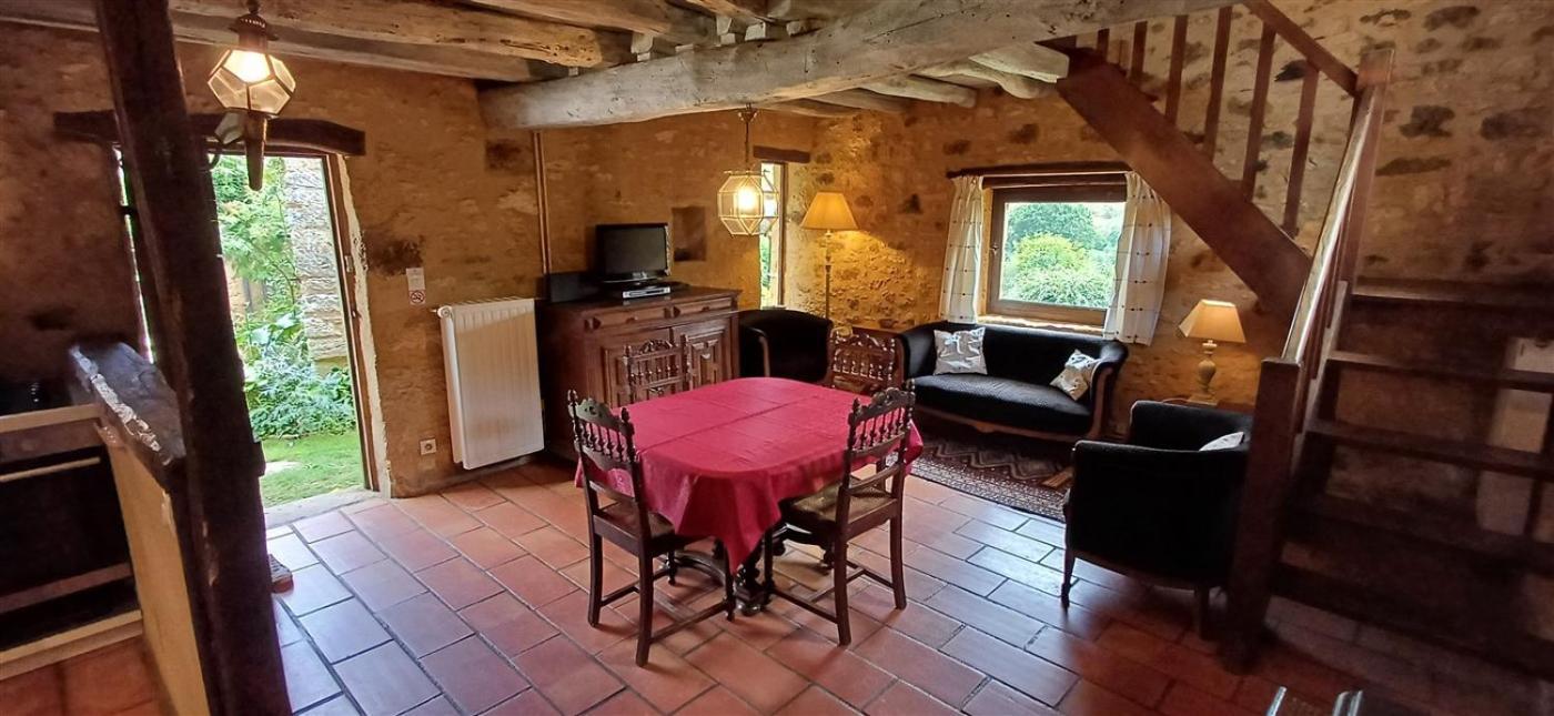 Domaine De Cournet Haut, A 17Th Century Property Set On A Calm, Idyllic Domain With Pool, Tennis, Bikes And More Les Vauries ภายนอก รูปภาพ