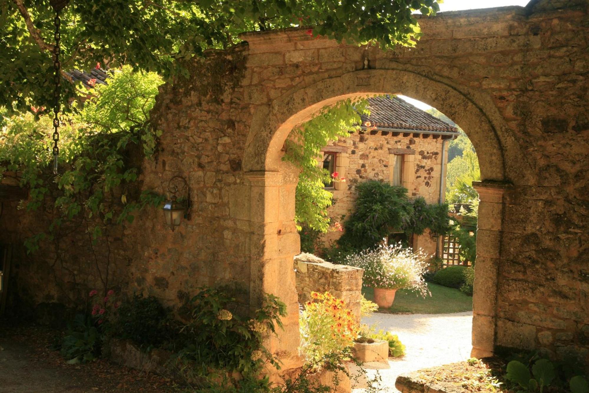 Domaine De Cournet Haut, A 17Th Century Property Set On A Calm, Idyllic Domain With Pool, Tennis, Bikes And More Les Vauries ภายนอก รูปภาพ