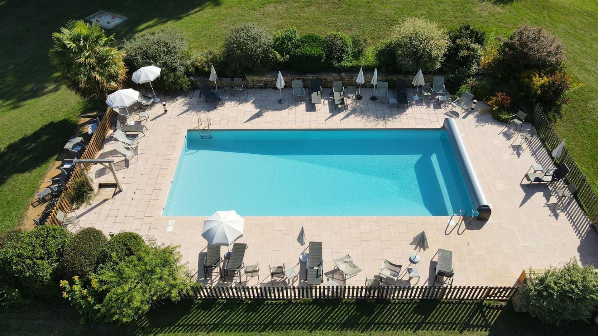 Domaine De Cournet Haut, A 17Th Century Property Set On A Calm, Idyllic Domain With Pool, Tennis, Bikes And More Les Vauries ภายนอก รูปภาพ