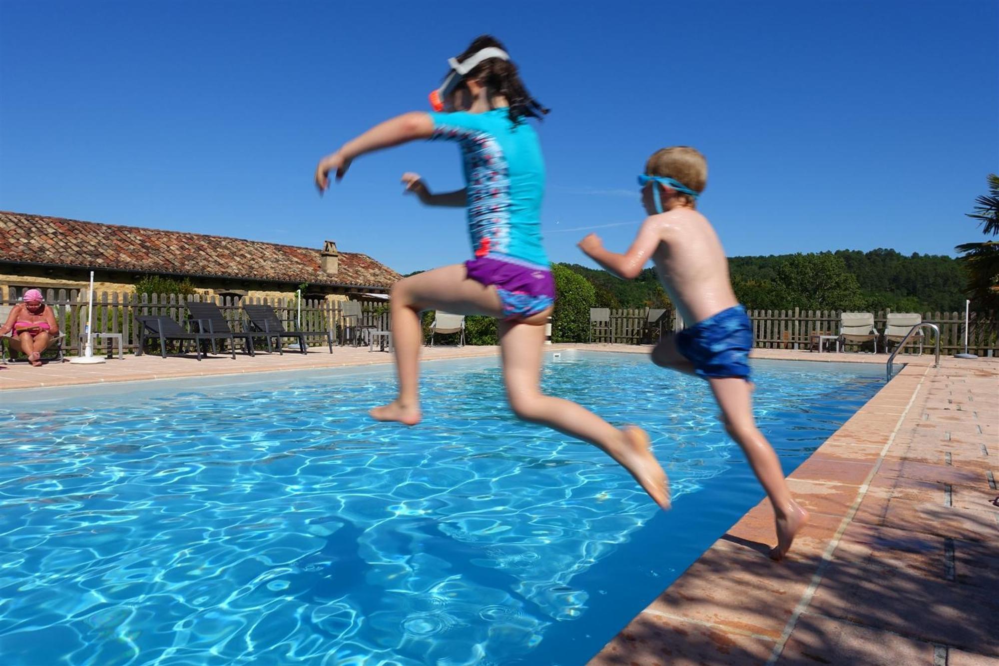 Domaine De Cournet Haut, A 17Th Century Property Set On A Calm, Idyllic Domain With Pool, Tennis, Bikes And More Les Vauries ภายนอก รูปภาพ